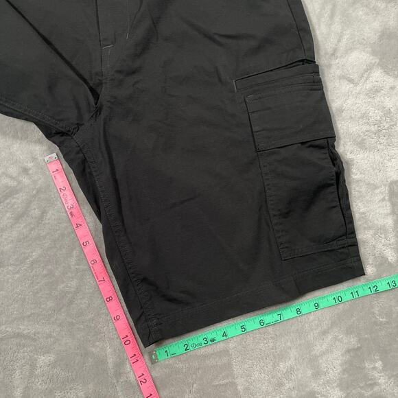 Volcom Shorts 34 Black Grand Fang Cargo Loose Fit Surf Skate Casual New - Picture 11 of 12